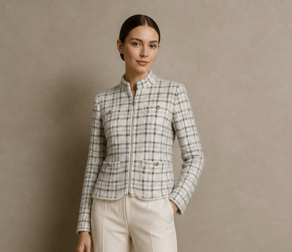 Tahari Ivory/Black/Beige Plaid Jacket Zip Front Short Collared Women’s Med EIC
